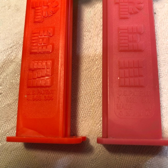 Lot of 7 Vintage Pez Dispensers Goofy, bunny, Mickey, Yoshi, Disney - Picture 13 of 13